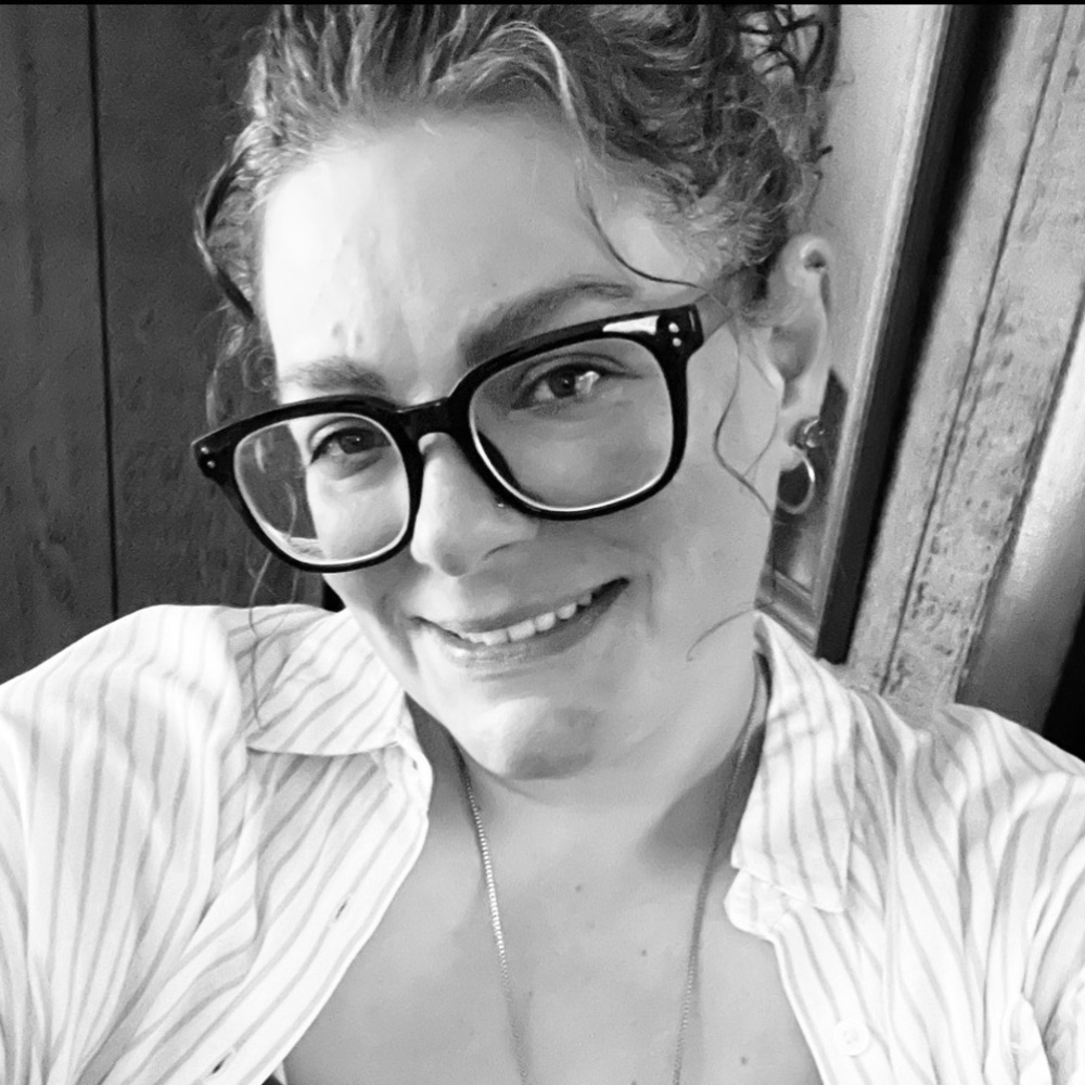 Meet your Posher, Brandi